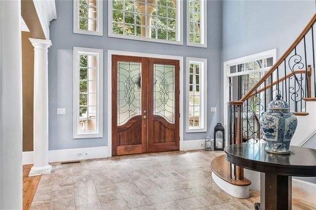 221 Allmond Lane, Alpharetta, GA 30004