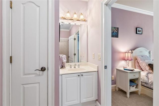 221 Allmond Lane, Alpharetta, GA 30004