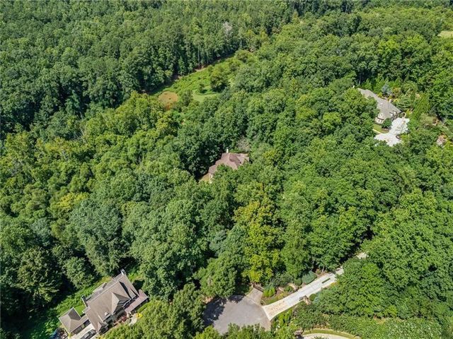 221 Allmond Lane, Alpharetta, GA 30004