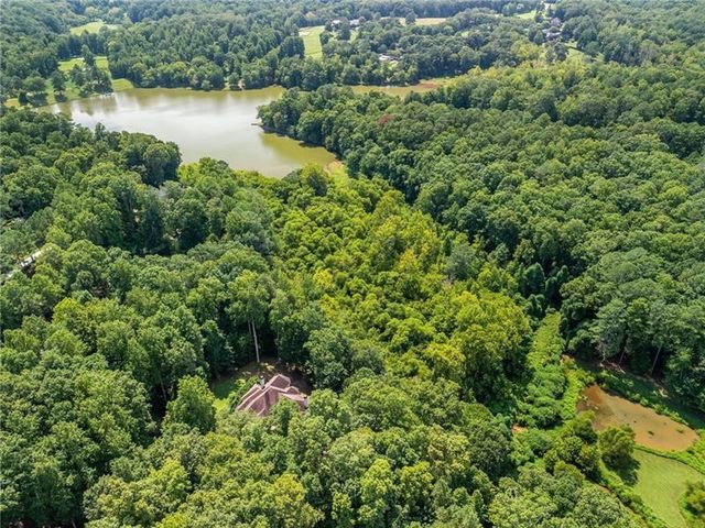 221 Allmond Lane, Alpharetta, GA 30004