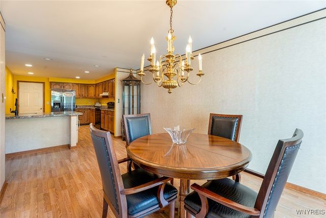 30 Hastings Drive, Orchard Park, NY 14127