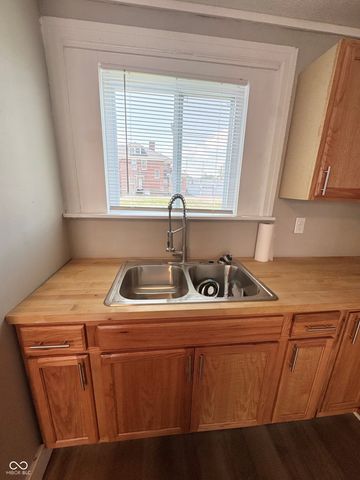 102 W Main Street, Milroy, IN 46156