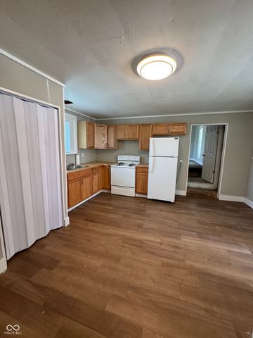 102 W Main Street, Milroy, IN 46156
