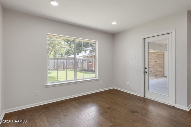 103 Boring Circle, Lafayette, LA 70506