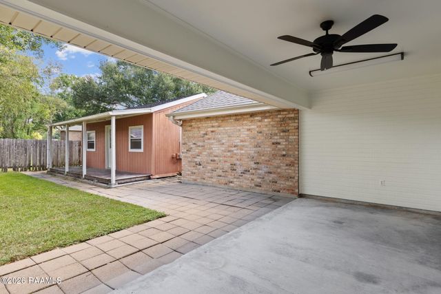 103 Boring Circle, Lafayette, LA 70506