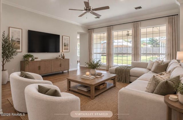 103 Boring Circle, Lafayette, LA 70506
