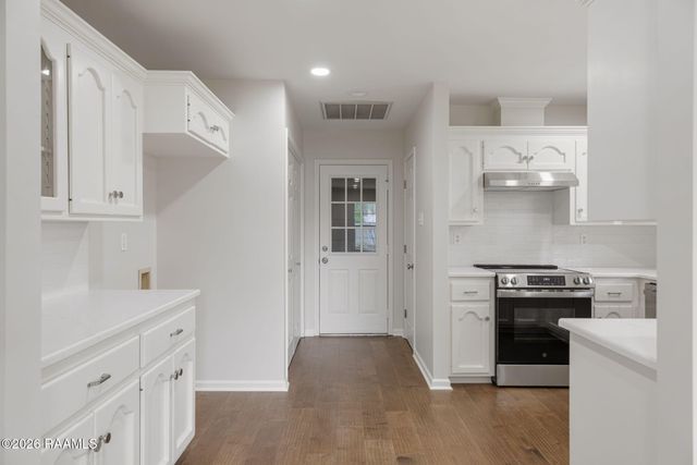 103 Boring Circle, Lafayette, LA 70506