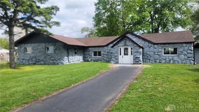 3416 Clearview Avenue, Moraine, OH 45439