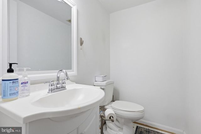 10106 BRANDON WAY, Manassas, VA 20109