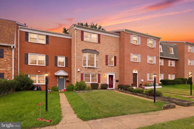 10106 BRANDON WAY, Manassas, VA 20109