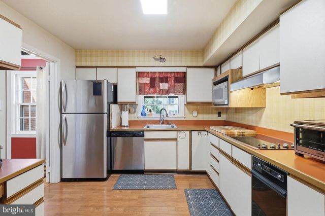 10106 BRANDON WAY, Manassas, VA 20109