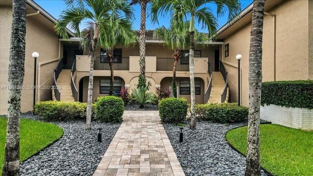 400 NW 127th Ave 13, Plantation, FL 33325