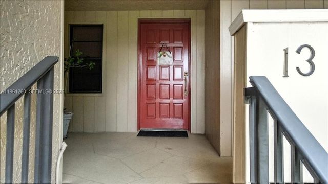 400 NW 127th Ave 13, Plantation, FL 33325