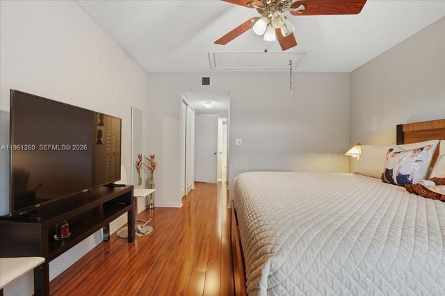 400 NW 127th Ave 13, Plantation, FL 33325