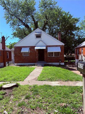 9835 Green Valley Drive, Unincorporated, MO 63136