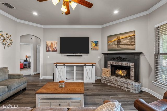 1002 Green Wood Circle, Haughton, LA 71037