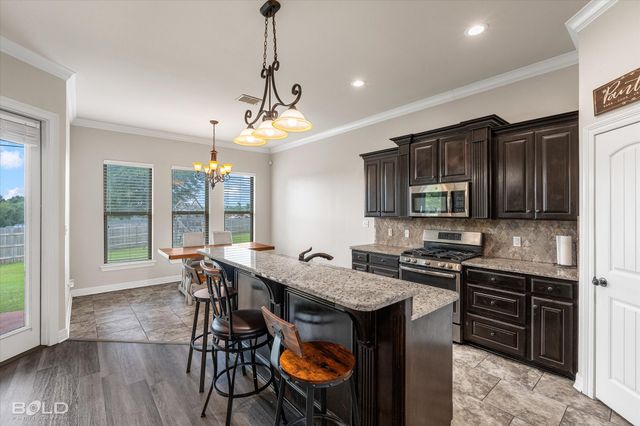 1002 Green Wood Circle, Haughton, LA 71037