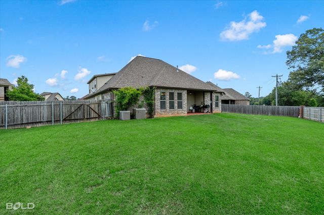 1002 Green Wood Circle, Haughton, LA 71037