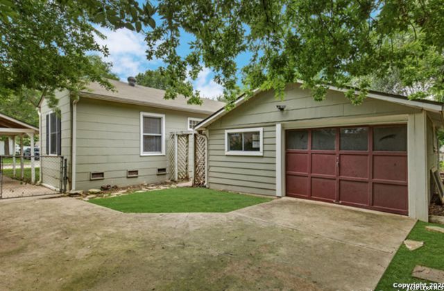 415 N Meadowlane, San Antonio, TX 78209