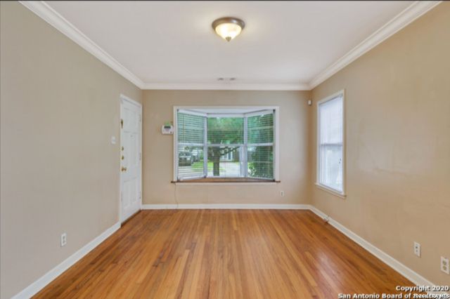 415 N Meadowlane, San Antonio, TX 78209