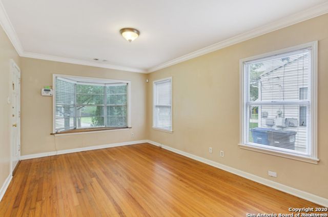 415 N Meadowlane, San Antonio, TX 78209