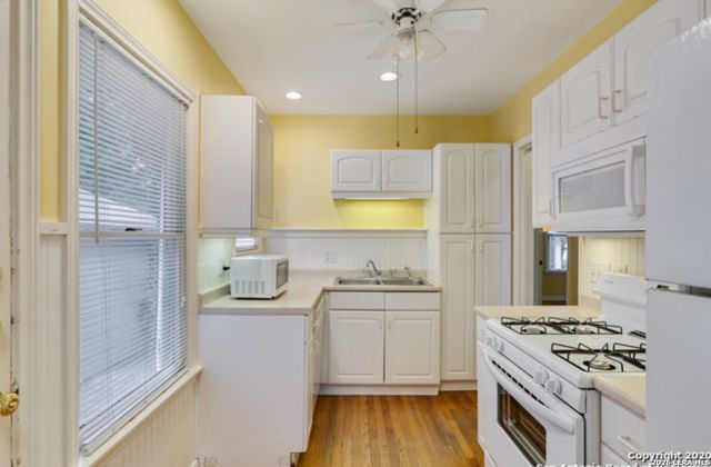 415 N Meadowlane, San Antonio, TX 78209