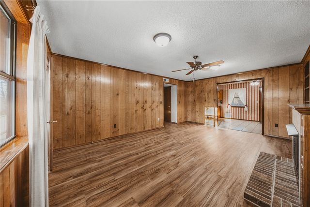 14184 Highway 94, Rogers, AR 72758