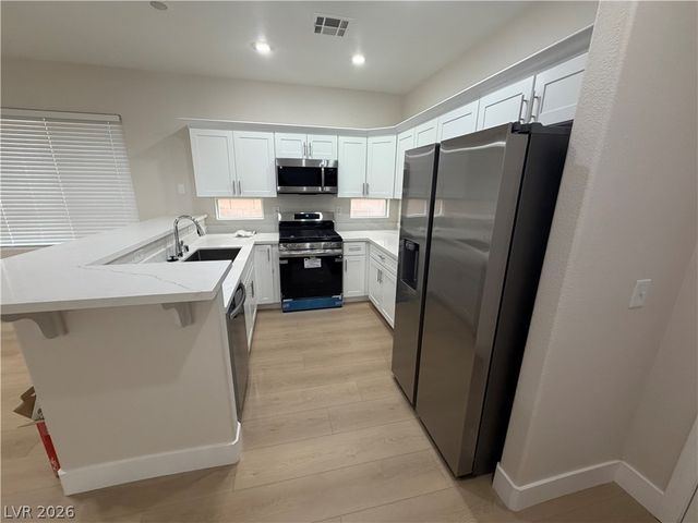 10643 Allegrini Drive, Las Vegas, NV 89141