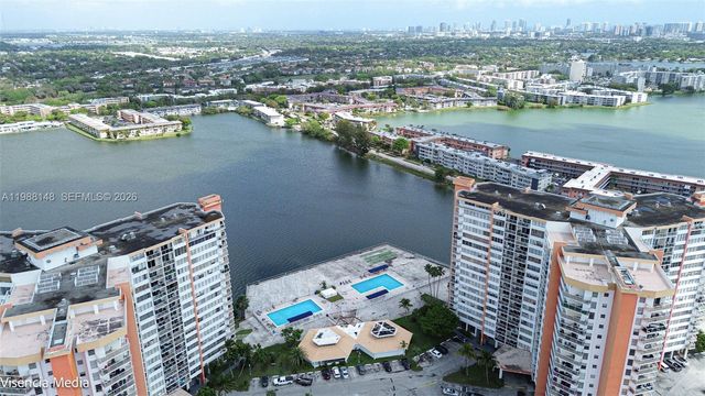 1351 NE Miami Gardens Dr 703E, Miami, FL 33179