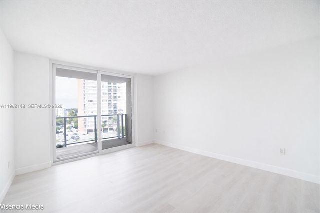 1351 NE Miami Gardens Dr 703E, Miami, FL 33179