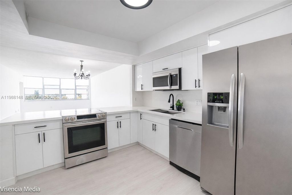 1351 NE Miami Gardens Dr 703E, Miami, FL 33179