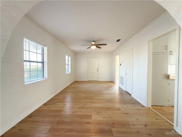 411 N 10th Street, Edinburg, TX 78539