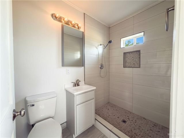 411 N 10th Street, Edinburg, TX 78539