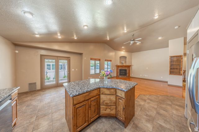 620 W 3600 S, Riverdale, UT 84405