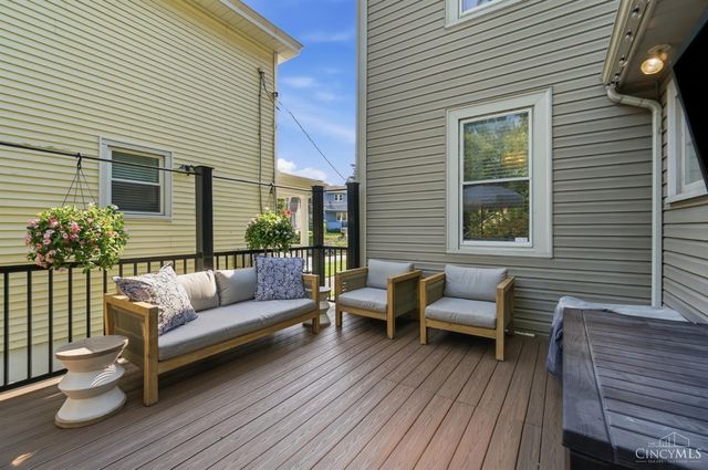 2820 Linwood Avenue, Cincinnati, OH 45208