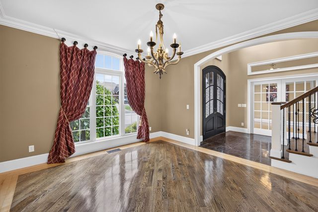 329 New Heritage Dr, Cookeville, TN 38506