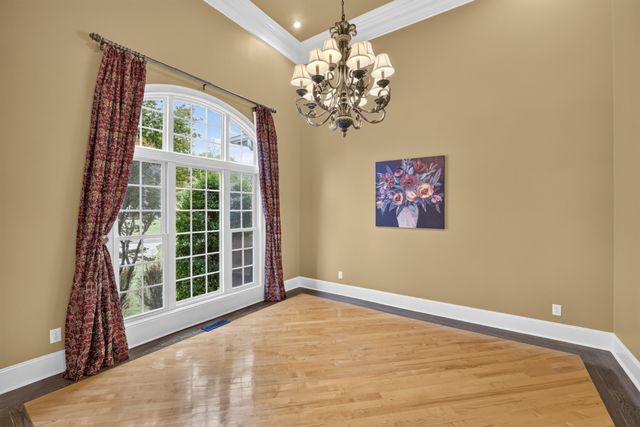 329 New Heritage Dr, Cookeville, TN 38506