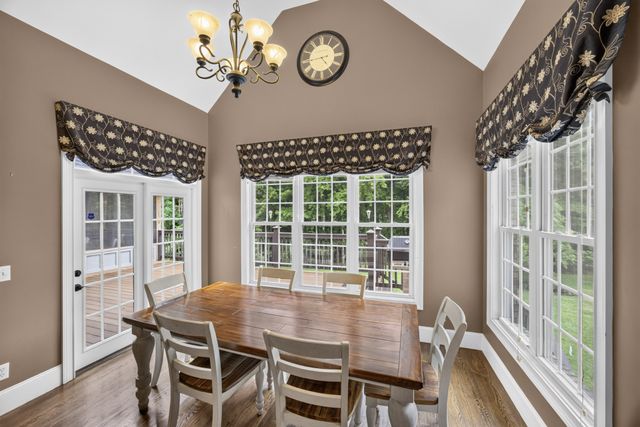 329 New Heritage Dr, Cookeville, TN 38506