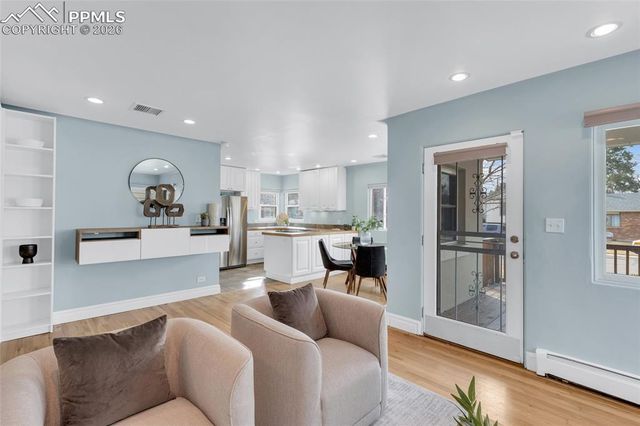 3928 S Pearl Street, Englewood, CO 80113