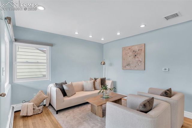 3928 S Pearl Street, Englewood, CO 80113