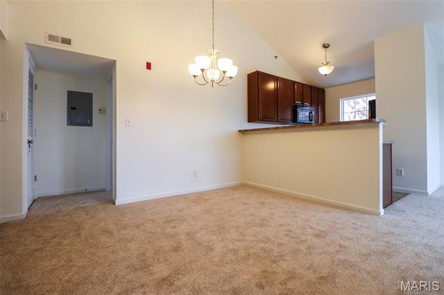 151 Brandy Mill Circle F, High Ridge, MO 63049