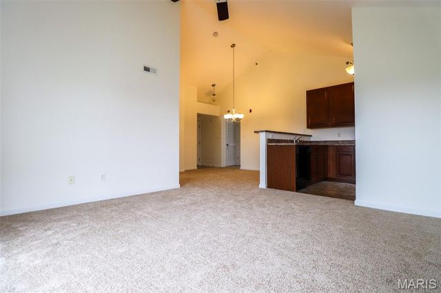 151 Brandy Mill Circle F, High Ridge, MO 63049