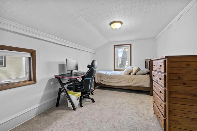 1846 SHERIDAN STREET, Oshkosh, WI 54901