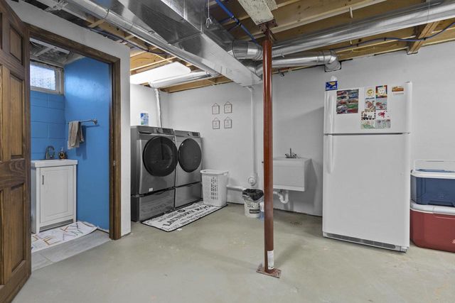 1846 SHERIDAN STREET, Oshkosh, WI 54901