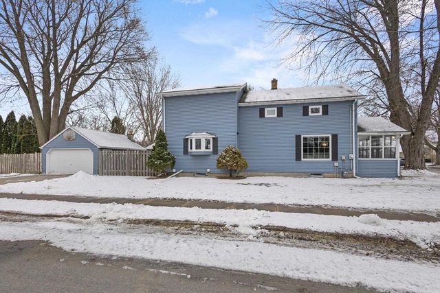 1846 SHERIDAN STREET, Oshkosh, WI 54901