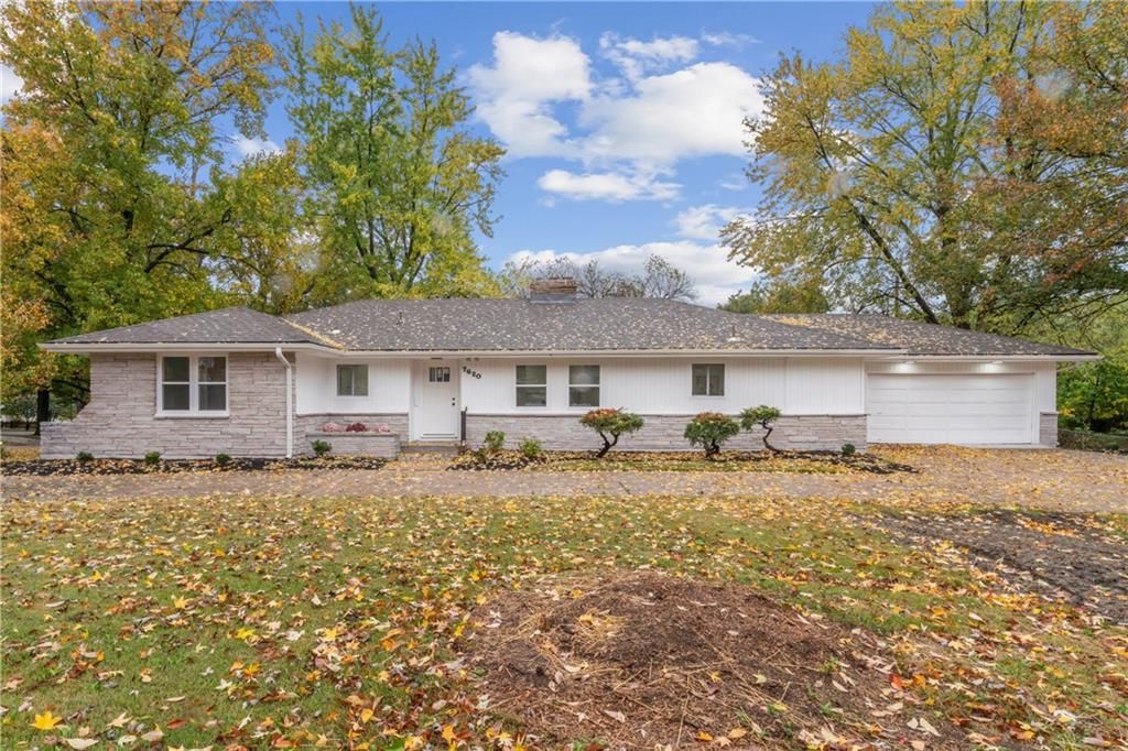 7620 Ward Parkway, Kansas City, MO 64114