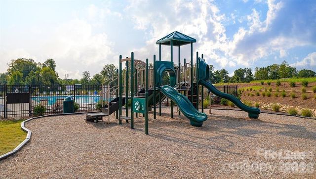 1720 Vanderlyn Street, Monroe, NC 28112