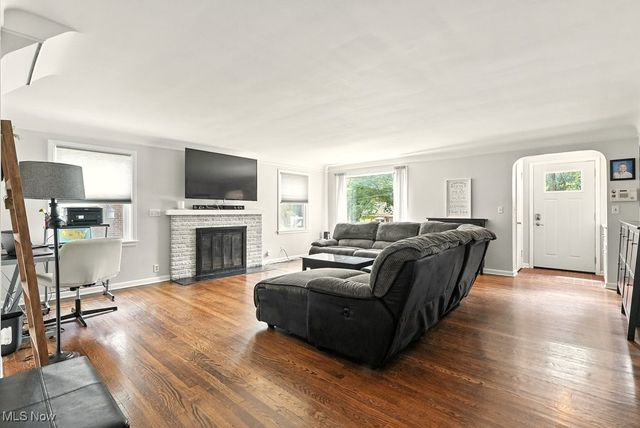 7141 Kleber Court, Independence, OH 44131