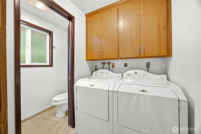 9525 E E Street, Tacoma, WA 98445