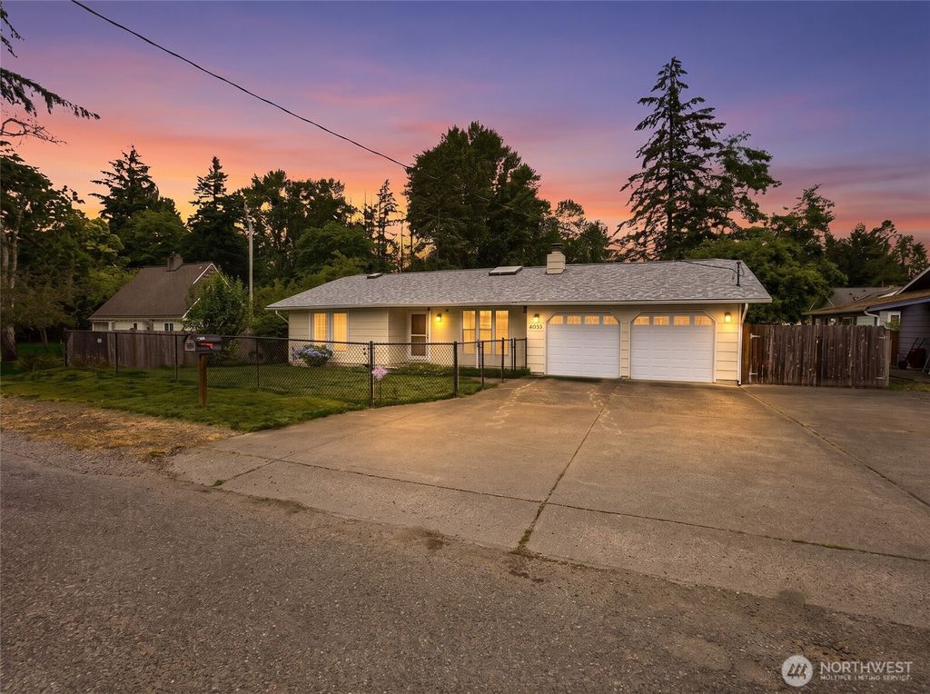 9525 E E Street, Tacoma, WA 98445